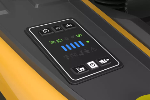 Zestaw promocyjny Traktor akumulatorowy STIGA Swift 372e 3x5 Ah + podwójna szybka ładowarka Zestaw promocyjny Traktor akumulatorowy STIGA Swift 372e 3x5 Ah + podwójna szybka ładowarka
